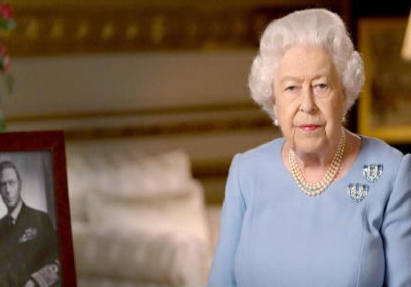 A Rainha Elizabeth ainda se recupera da Covid e mesmo assim resolveu mandar a mensagem de força e oração para o Brasil Foto: Palácio de Buckingham