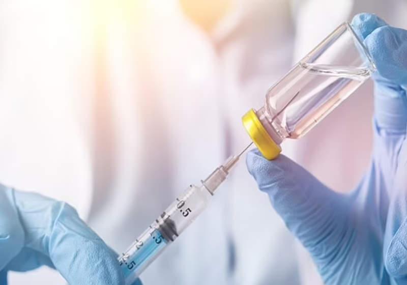 A vacina potencialmente revolucionária está sendo testada em britânicos com câncer de próstata, pulmão e ovário. Foto: reprodução Daily Mail