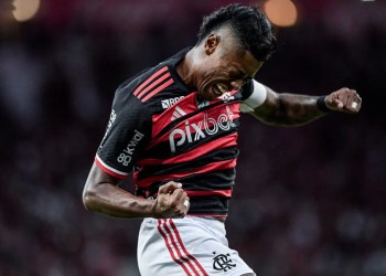 Flamengo Próximo de Acordo Histórico com Pixbet para Patrocínio Máster até 2027