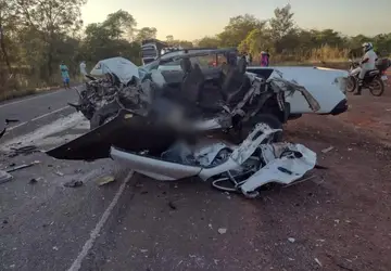 Servidor da Sefaz morre após caminhonete bater de frente com caminhão na TO-134 próximo a Darcinópolis
